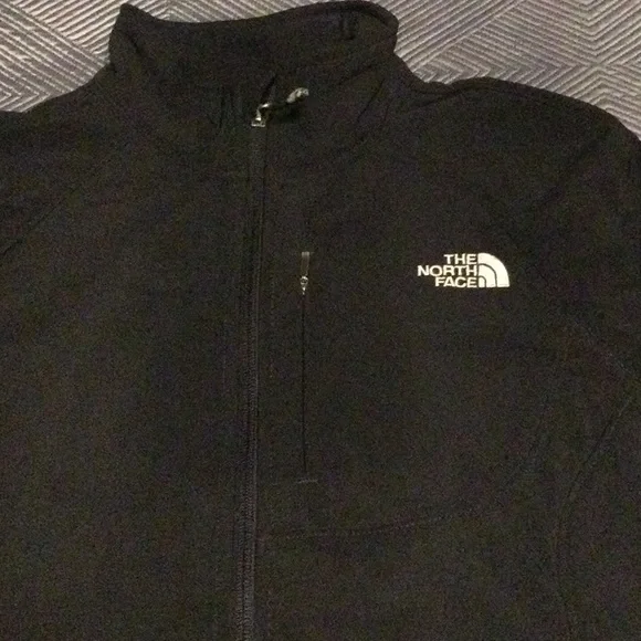 The North Face black medium jacket for women. - Picture 2 of 7